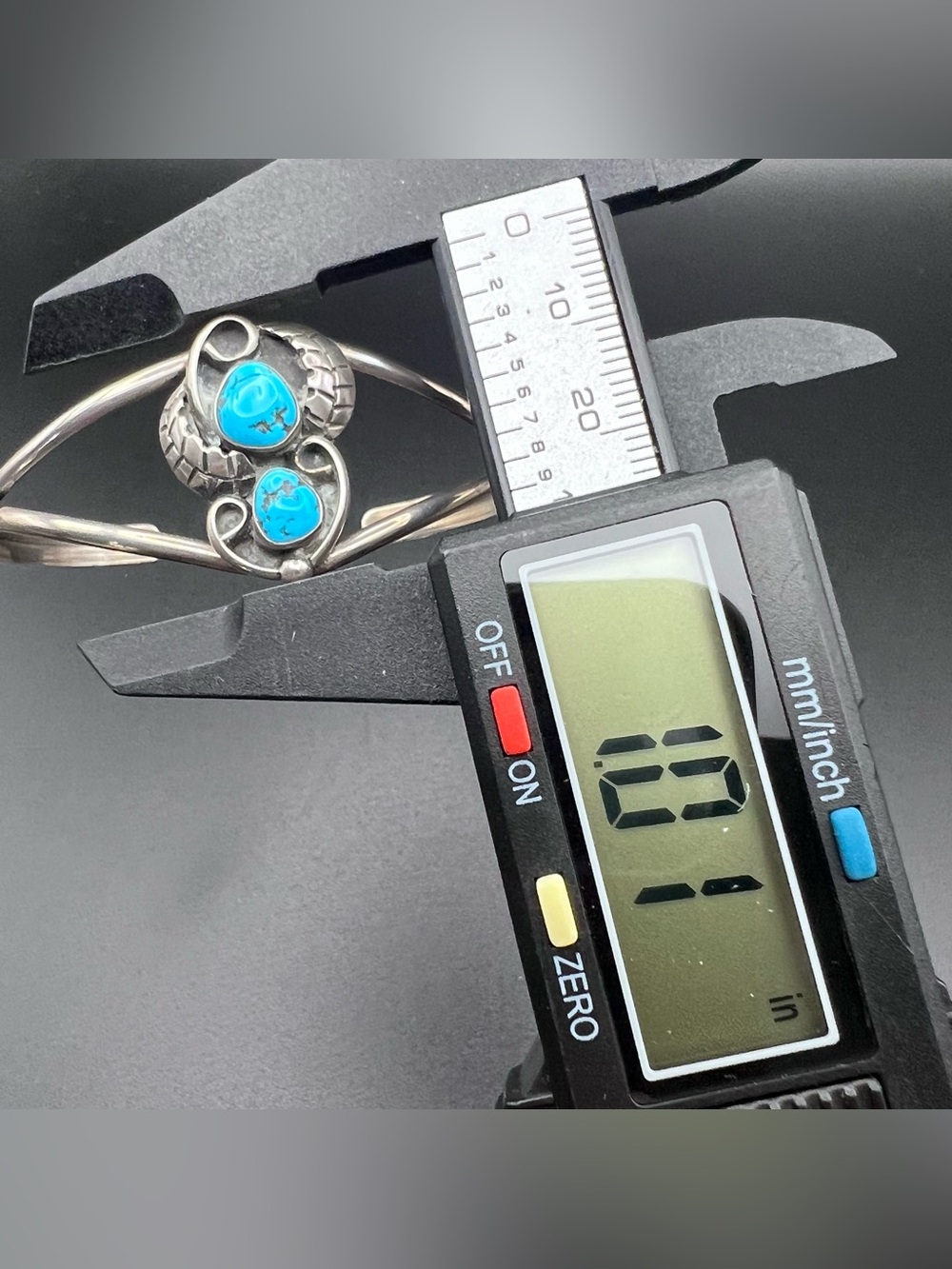 Native American Turquoise Cuff - Picture 7 of 7